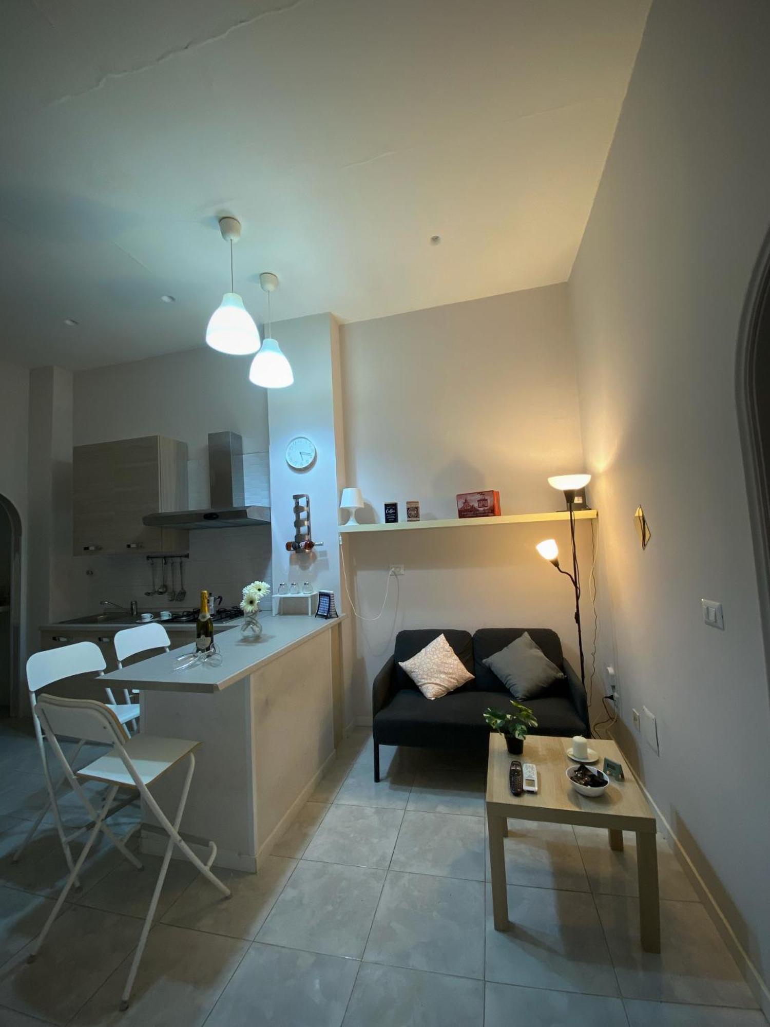 La Casa Al Centro " Vicino Al Centro Storico Di Napoli" Apartman Kültér fotó