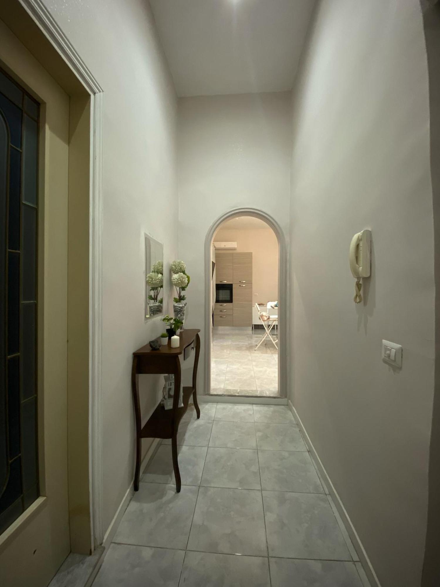 La Casa Al Centro " Vicino Al Centro Storico Di Napoli" Apartman Kültér fotó
