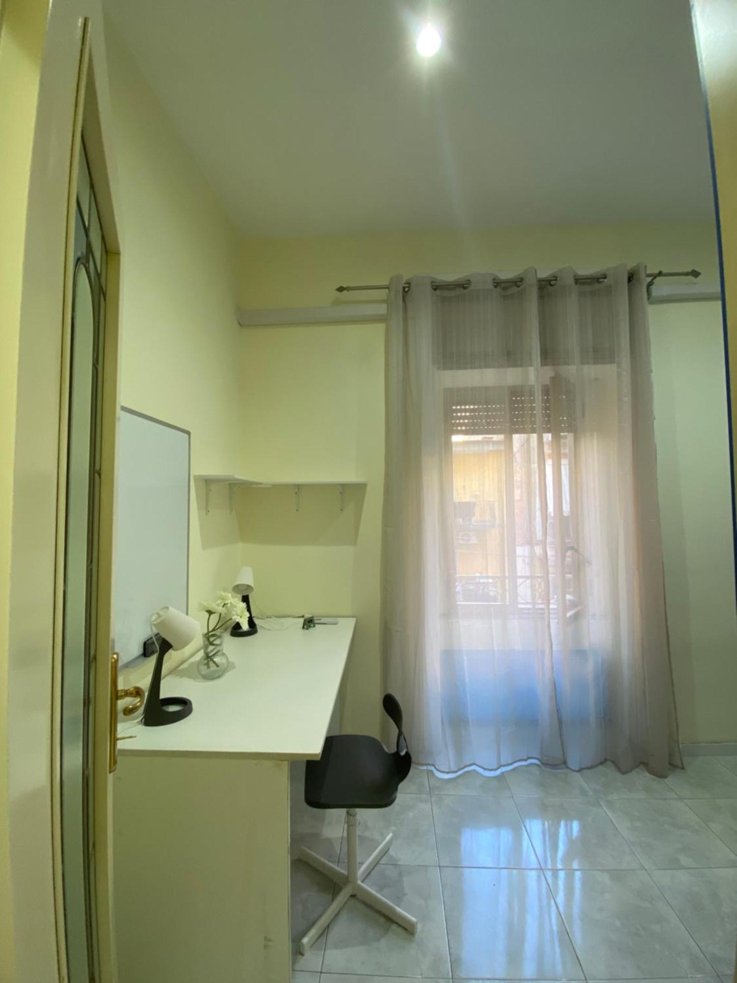 La Casa Al Centro " Vicino Al Centro Storico Di Napoli" Apartman Kültér fotó